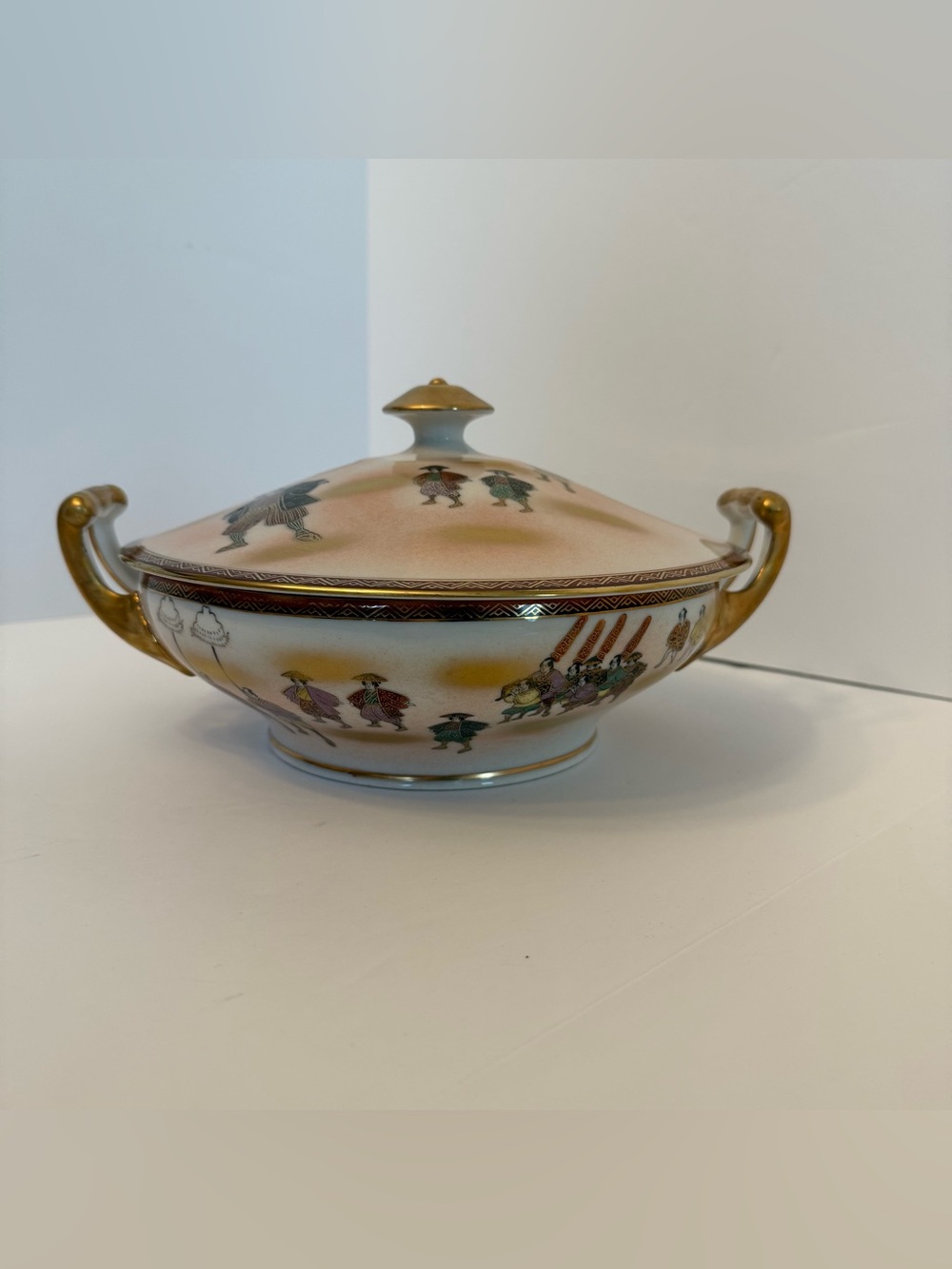 Vintage Soko China Serving Dish Vegetable Bowl with Lid Handles Hand Painted